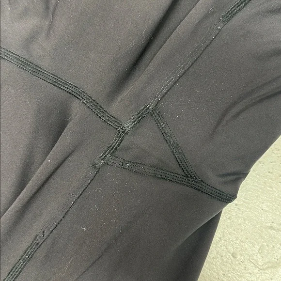 Lululemon In Movement Tight Workout Leggings Pants 25" Everlux Black Size 10 - Picture 7 of 8